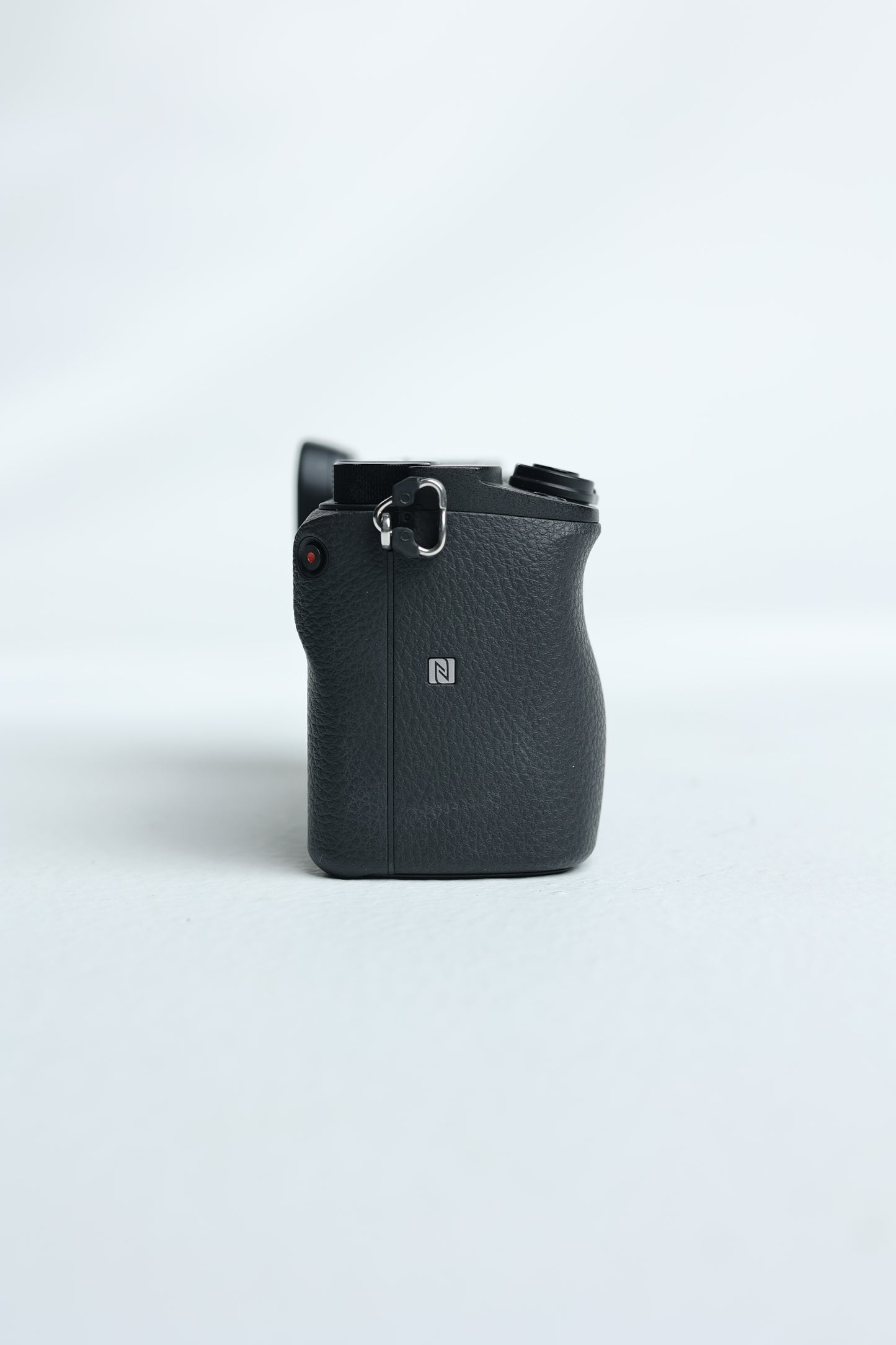 Sony A6400/3536400, Body Only, Black, Used