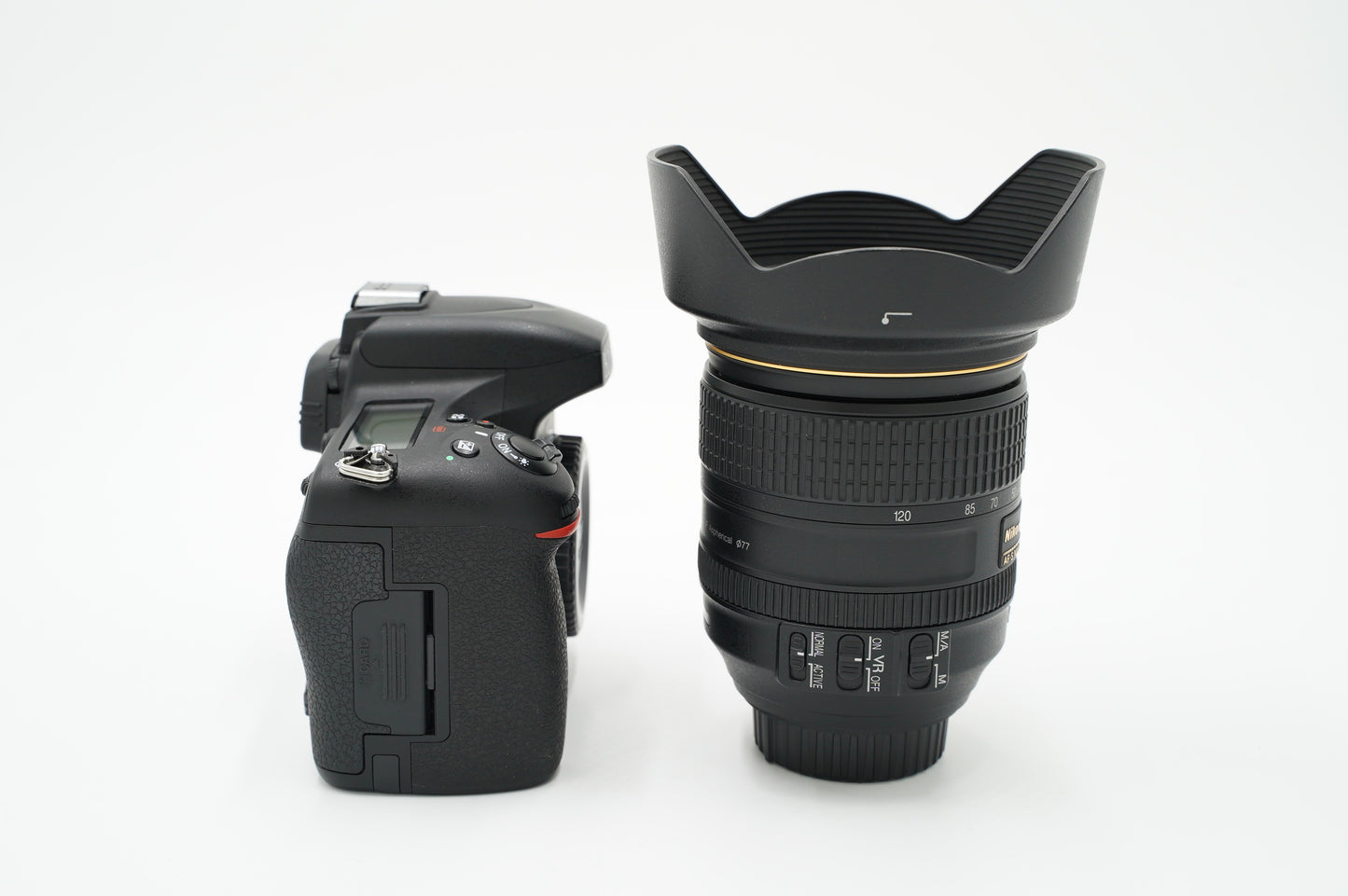 Nikon D750/24120/60737 D750, AF-S 24-120mm f/4G ED VR + MBD16 Grip, Used