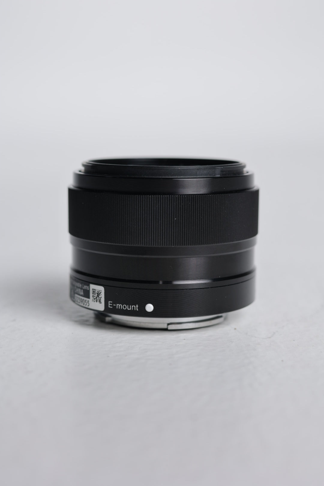 Sony SEL35F18/2239055 E 35mm f/1.8 OSS Lens, Used