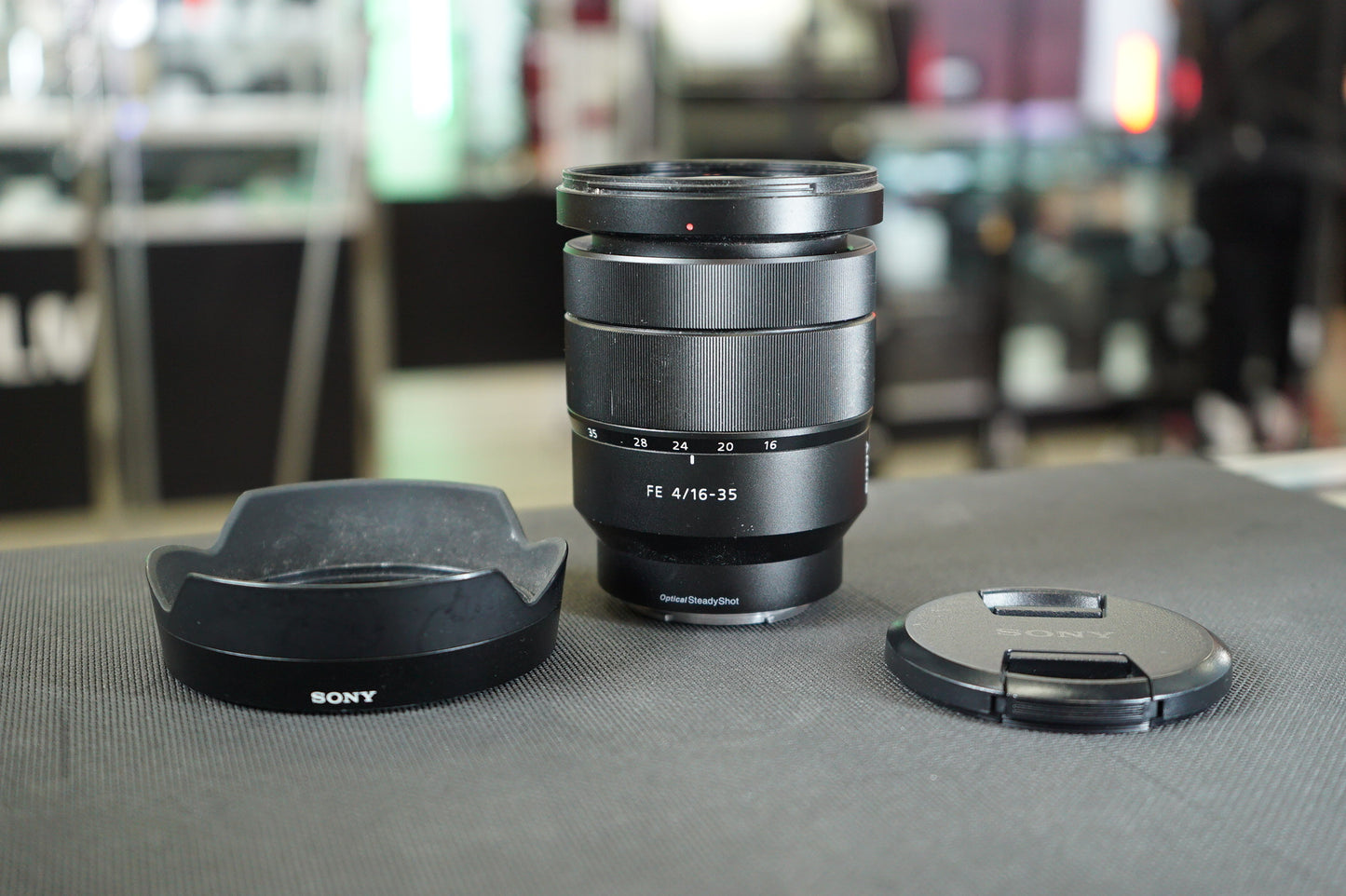 Sony SEL1635Z/46754937 FE 16-35mm f/4 ZA OSS Vario-Tessar T* Lens, Used