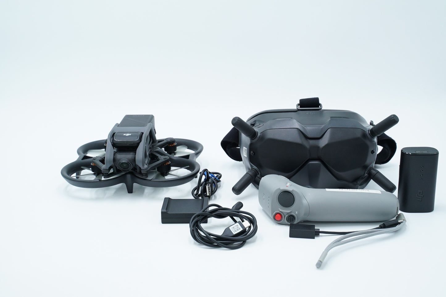 DJI Avata Fly Smart Combo w/FPV Goggles V2, Used