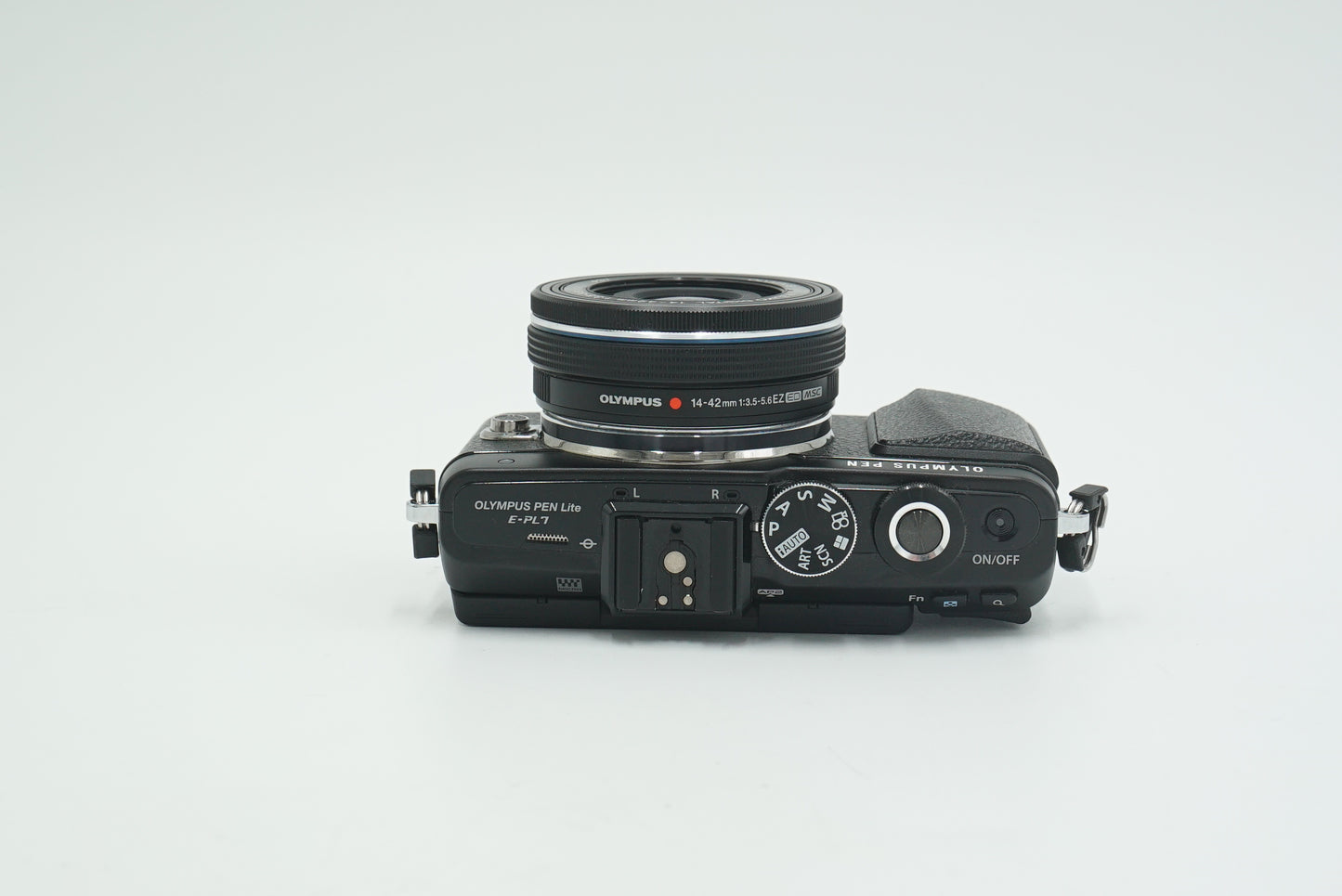 Olympus EPL7/1442/07305 Pen Lite E-PL7 + 14-42mm Lens, Used