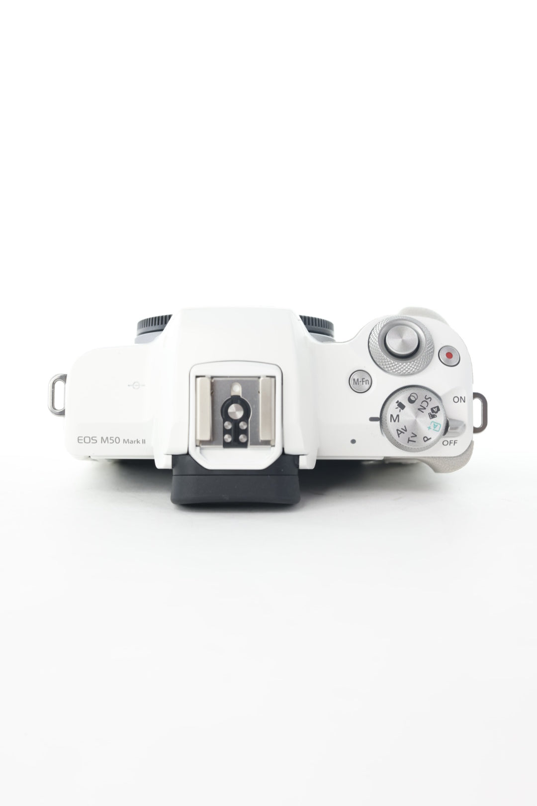 Canon M50IIW/1545/03309 EOS M50 Mark II + 15-45mm Lens, White, Used