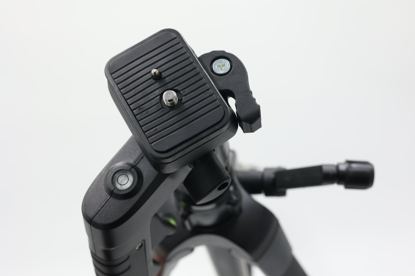 Sunpak Ultra 6000PG Tripod, Used