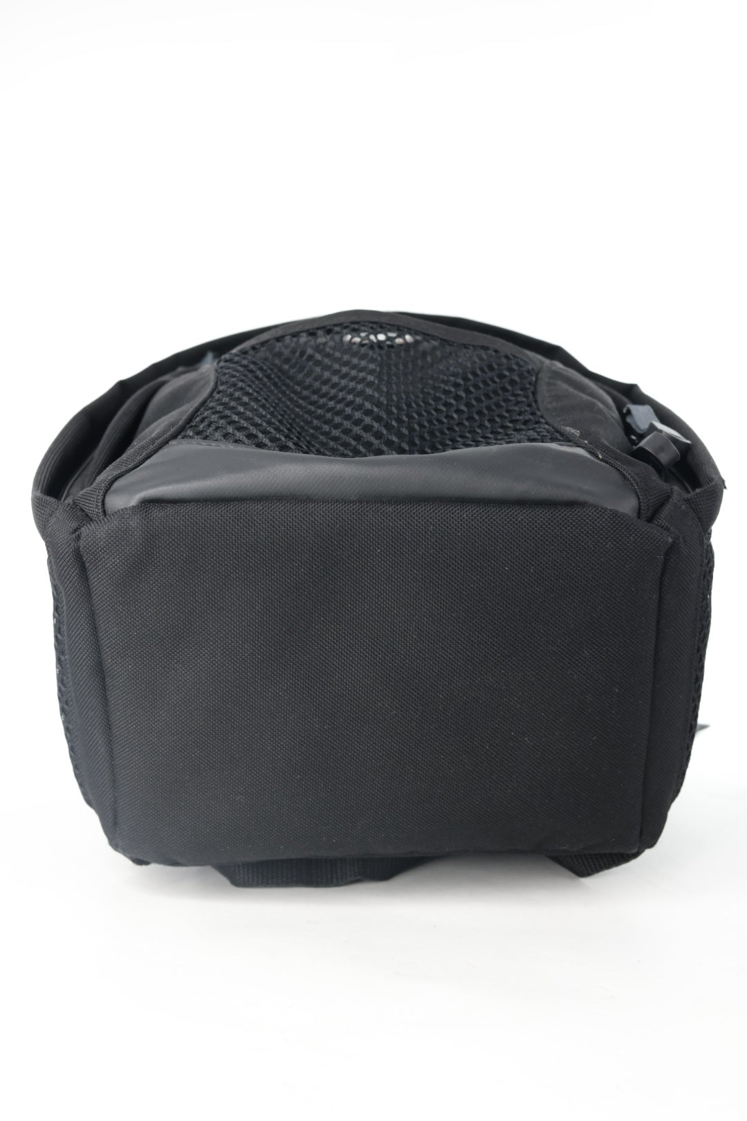 Tamrac Mini Backpack 3571, Black, Used