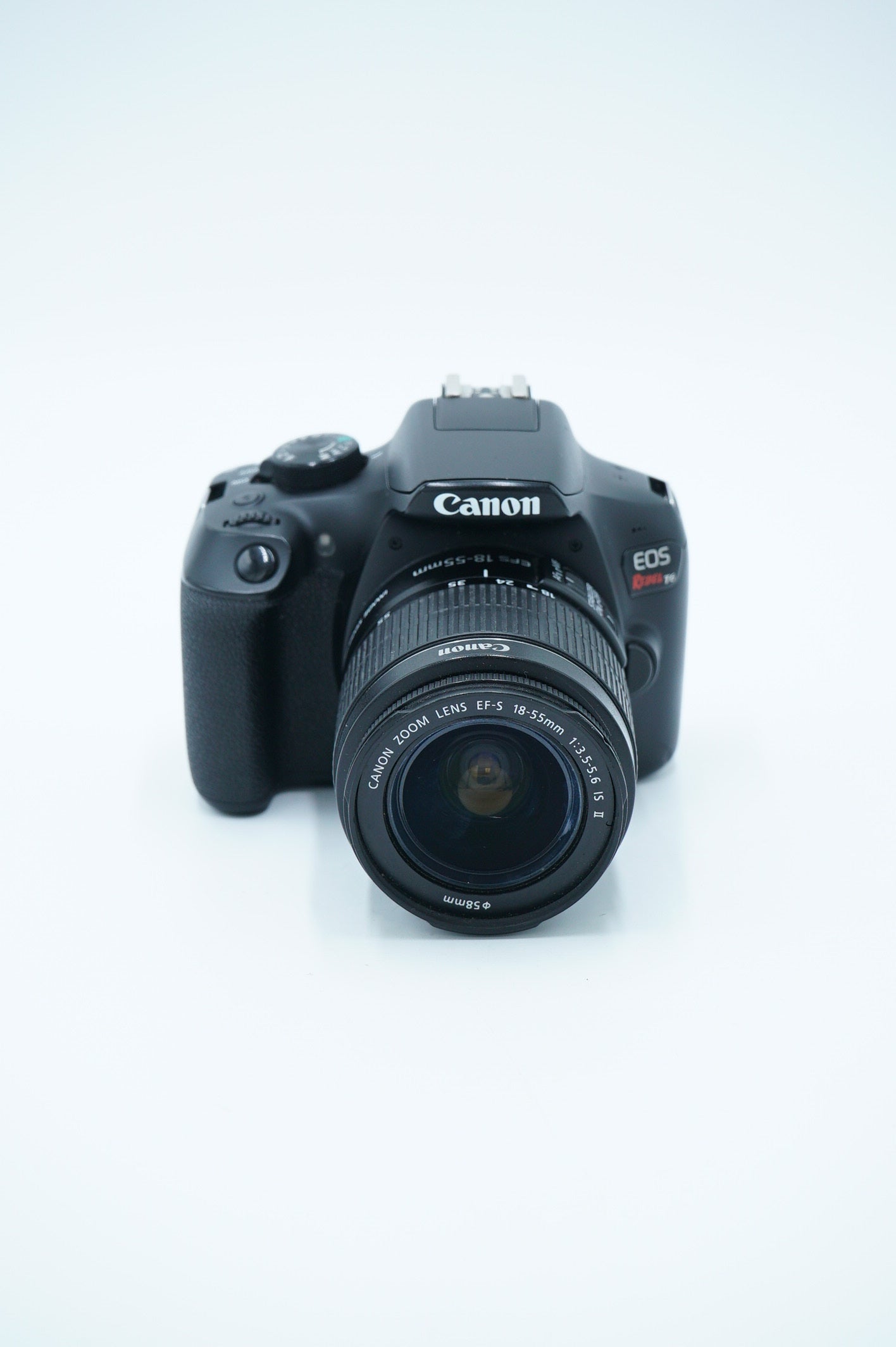 Canon EOSREBELT6/1855/11745 EOS Rebel T6, EF-S 18-55mm f/3.5-5.6 IS II, Used