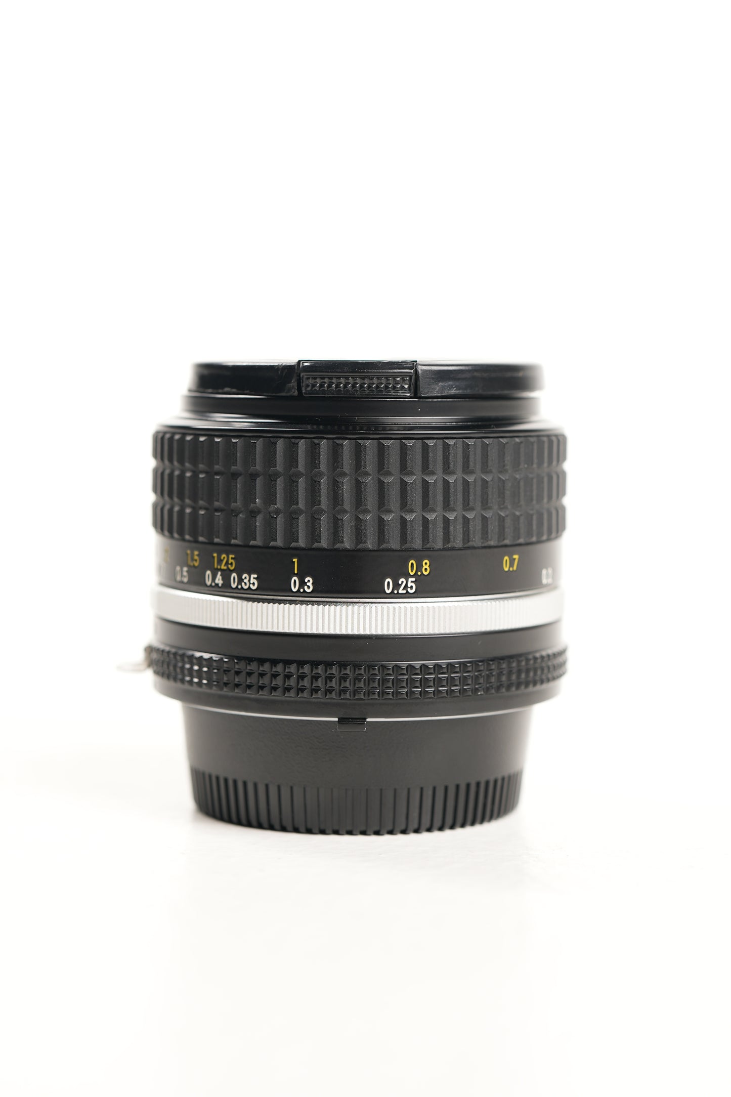 Nikon AIS28/2.8/32424 AIS 28mm f/2.8, Used