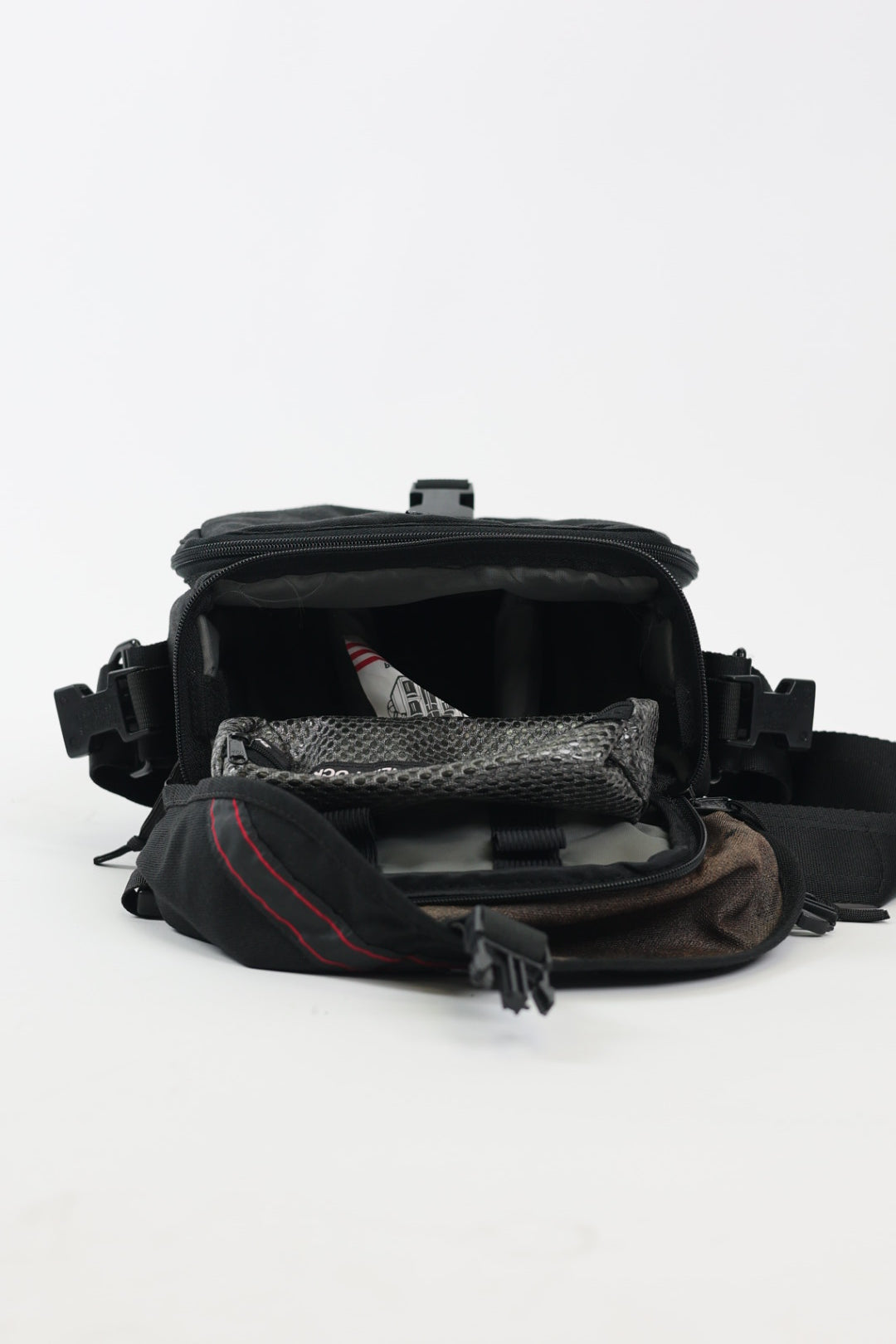 Tamrac Shoulder Bag, Black, Used