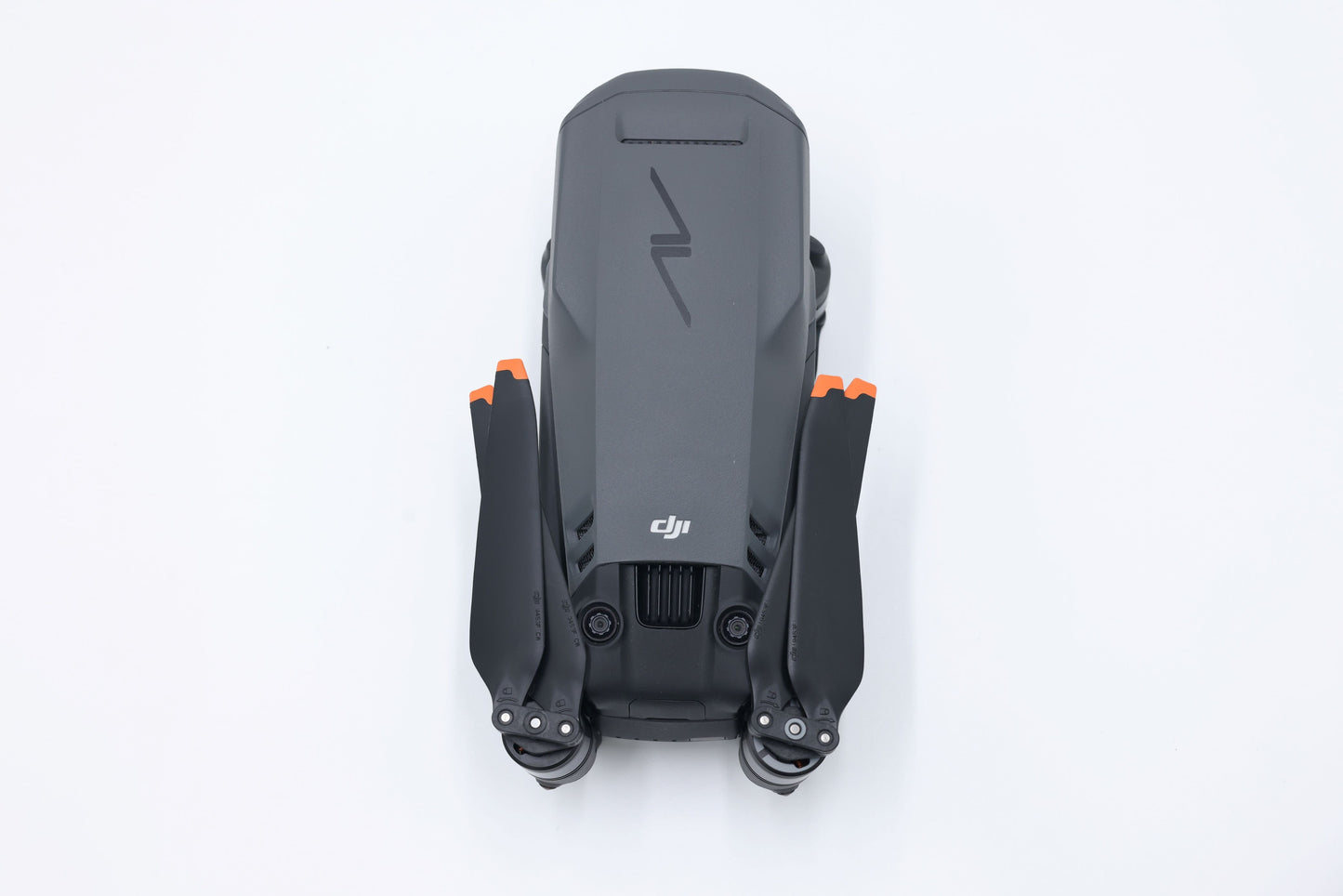 DJI MAVIC3FMC/E0448 Mavic 3 Fly More Combo w/RC Remote, Used