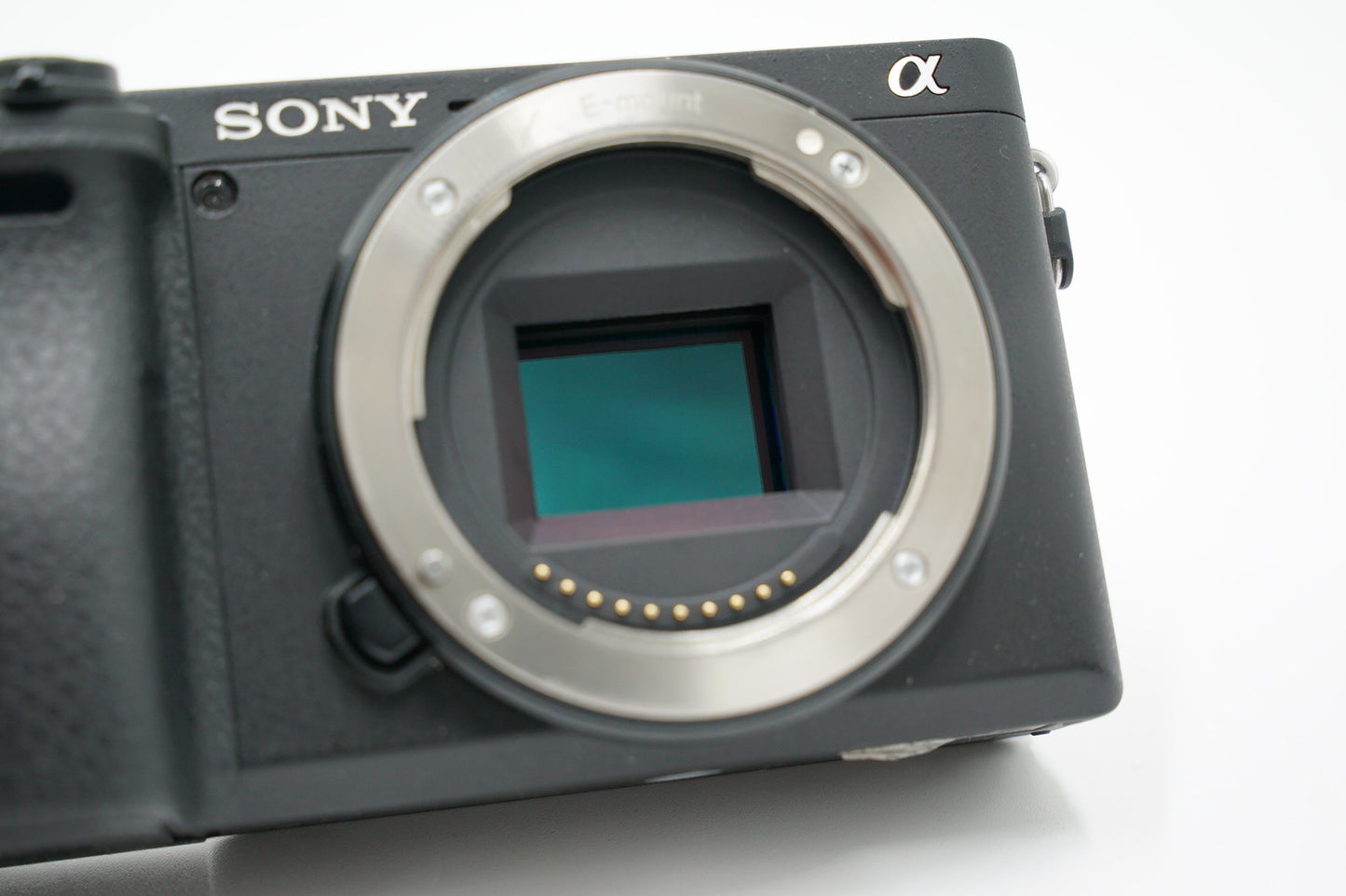 Sony A6400M/3510375, E 18-135mm F/3.5-5.6 OSS Lens, Black, Used