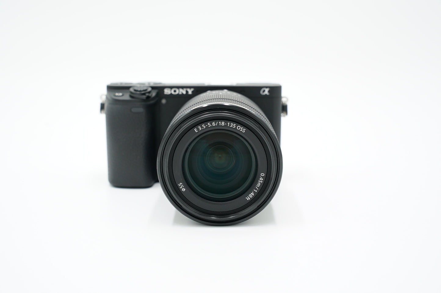 Sony A6400M/3518238, E 18-135mm F/3.5-5.6 OSS Lens, Black, Used