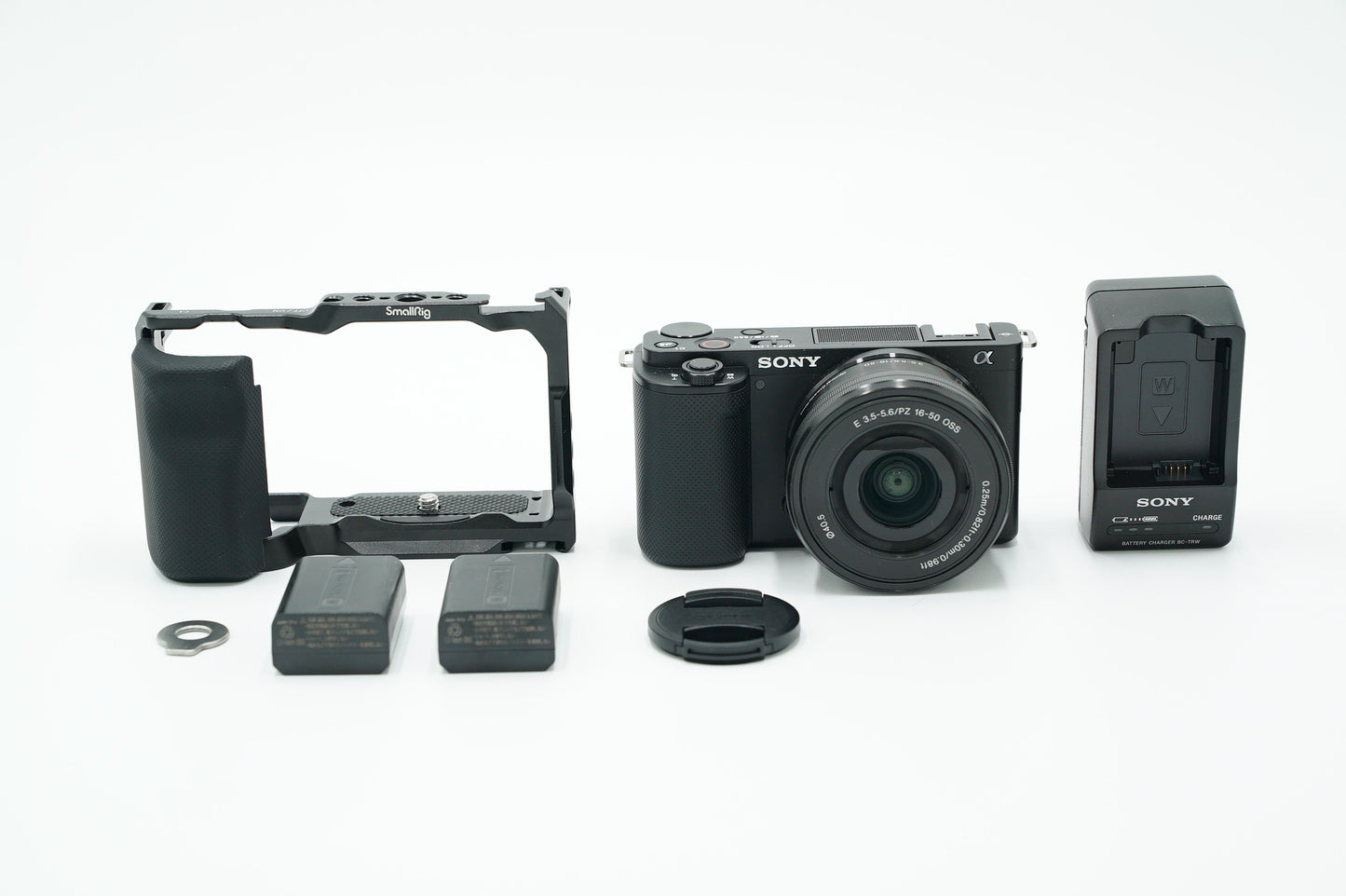 Sony ZVE10L/B/6191736 Mirrorless Camera W/16-50mm Lens, Black, Used