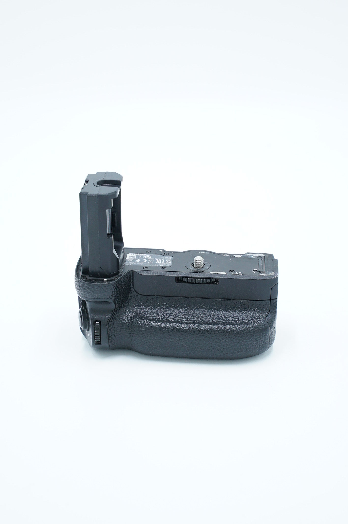 Sony VGC3EM/3349263 Vertical Grip F/ILCE9+A7R Mark III, Used