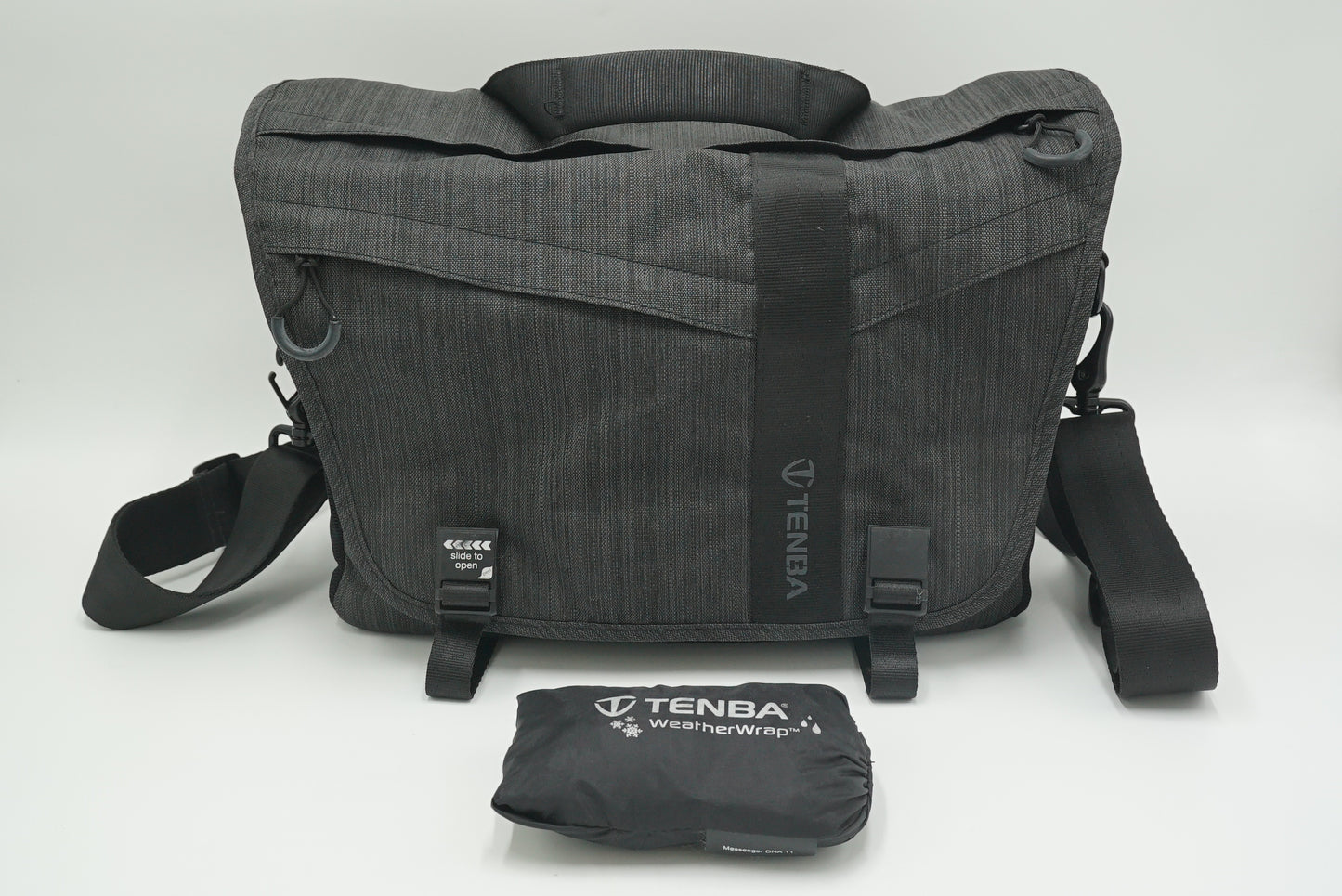 Tenba DNA11 Messenger Bag (Gray), Used