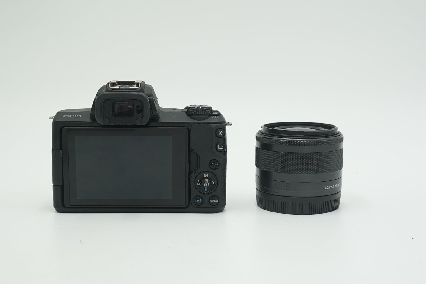 Canon M50/1545/00212 EOS M50 + 15-45mm Lens, Used
