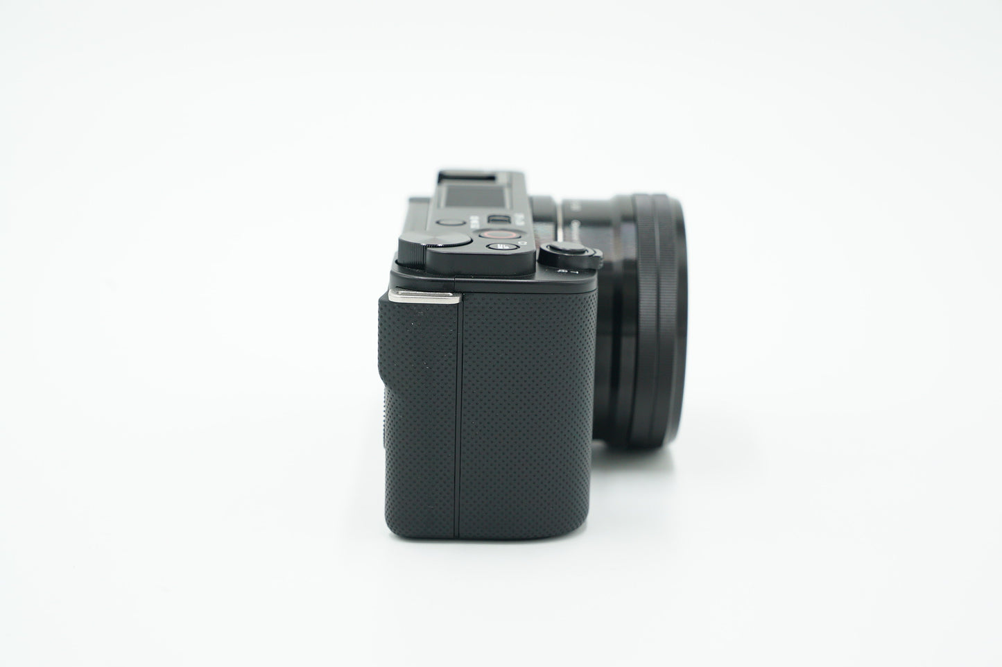 Sony ZVE10L/B/6191736 Mirrorless Camera W/16-50mm Lens, Black, Used