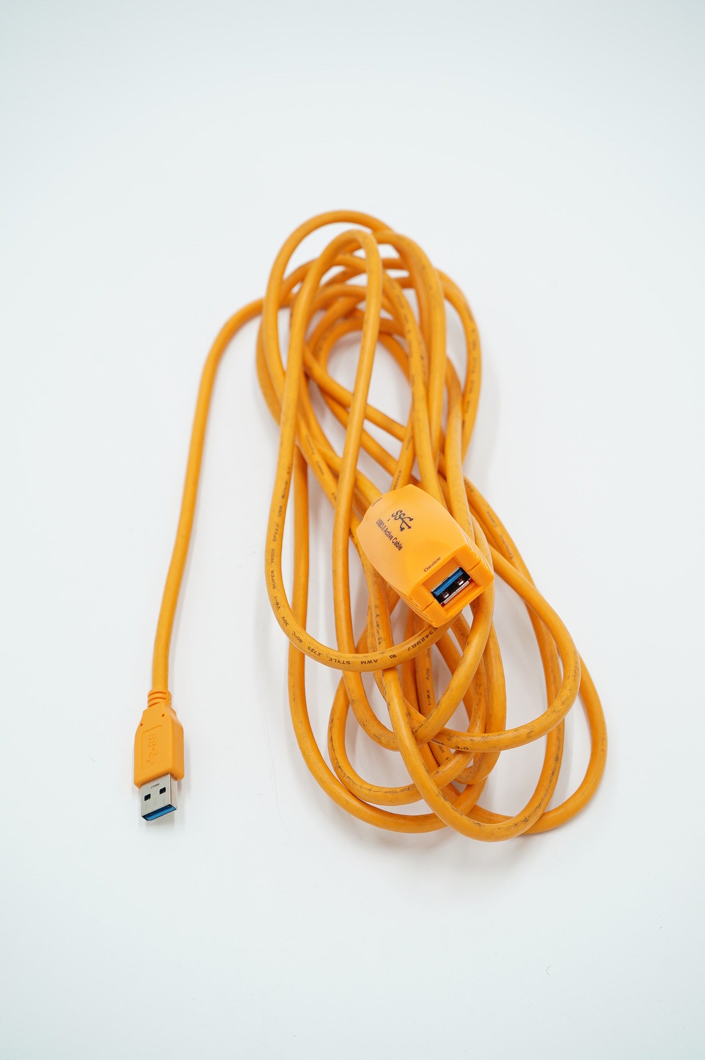 Tether Tools TetherPro USB 2.0 Male Type-A to USB 2.0 Female Type-A Orange, Used