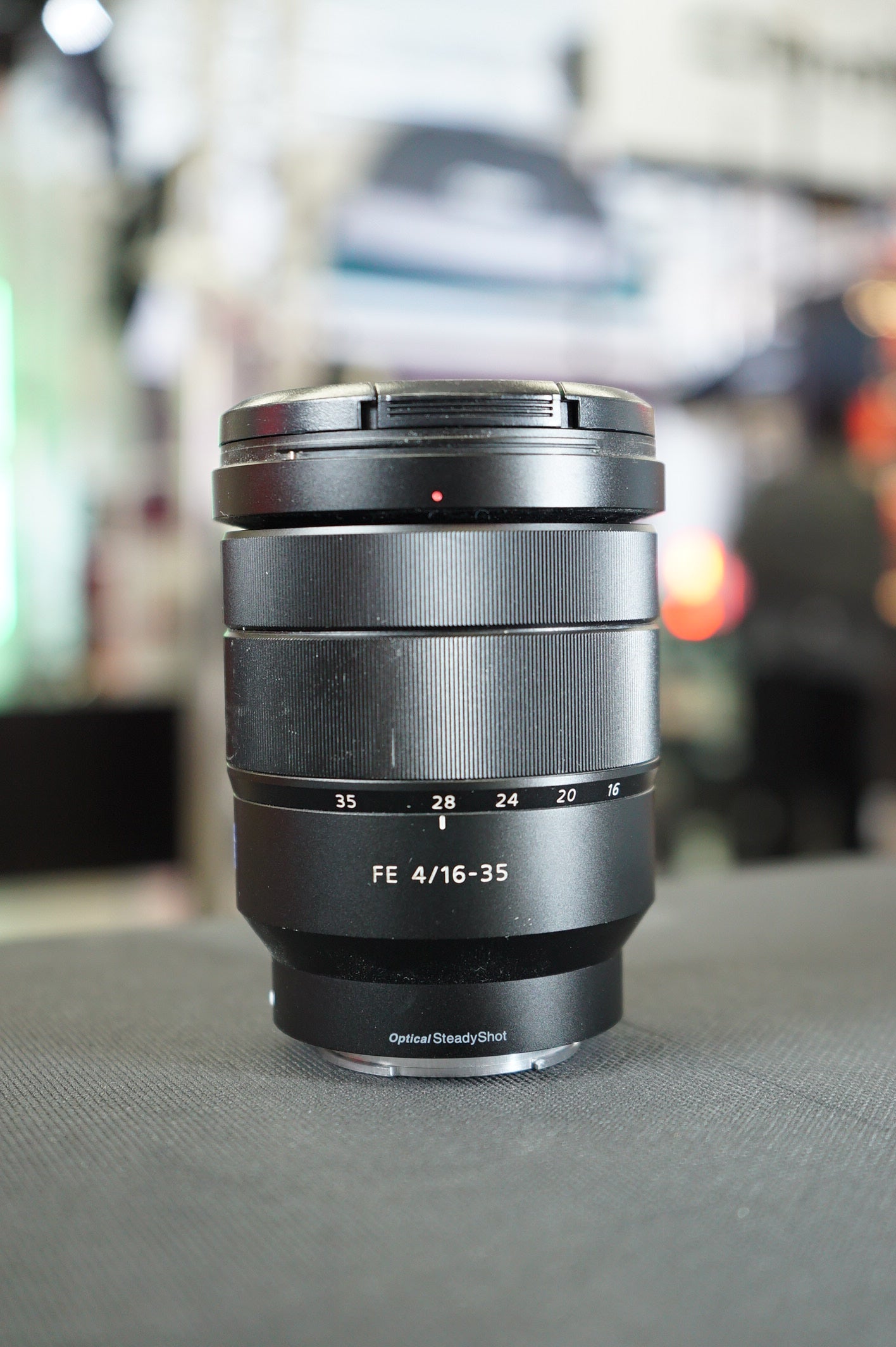 Sony SEL1635Z/46754937 FE 16-35mm f/4 ZA OSS Vario-Tessar T* Lens, Used