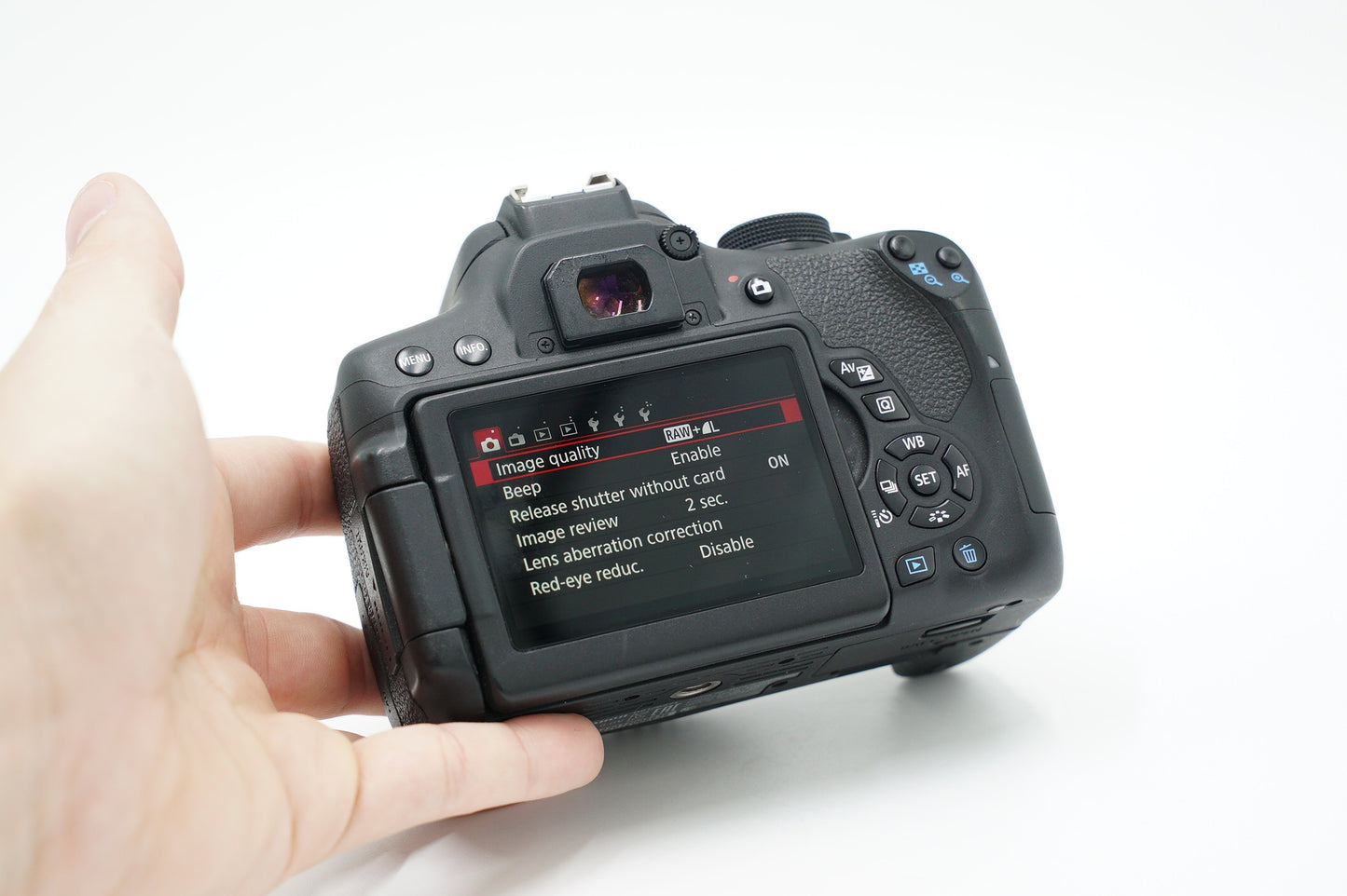Canon EOSREBELT6iBUNDLE/00563 EOS T6i + EF-S 18-55mm f/3.5-5.6 IS STM + EF-S 55-250mm f/4-5.6 IS STM + Mini Tripod, Used