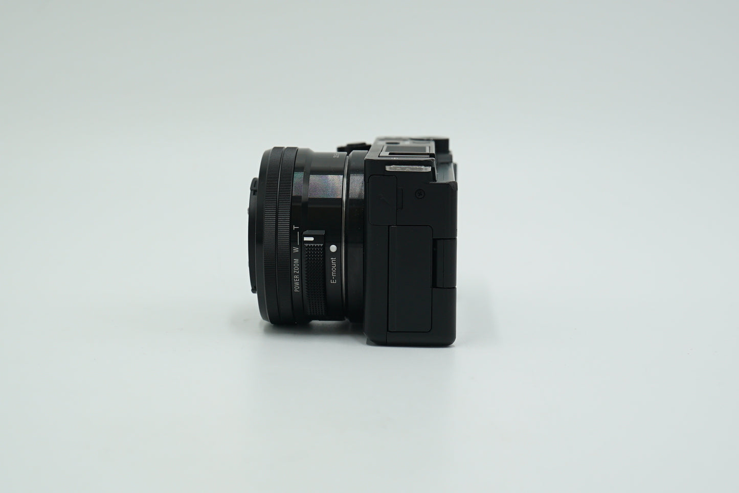 Sony ZVE10L/B/6231368 Mirrorless Camera W/16-50mm Lens + Neewer Cage, Black, Used