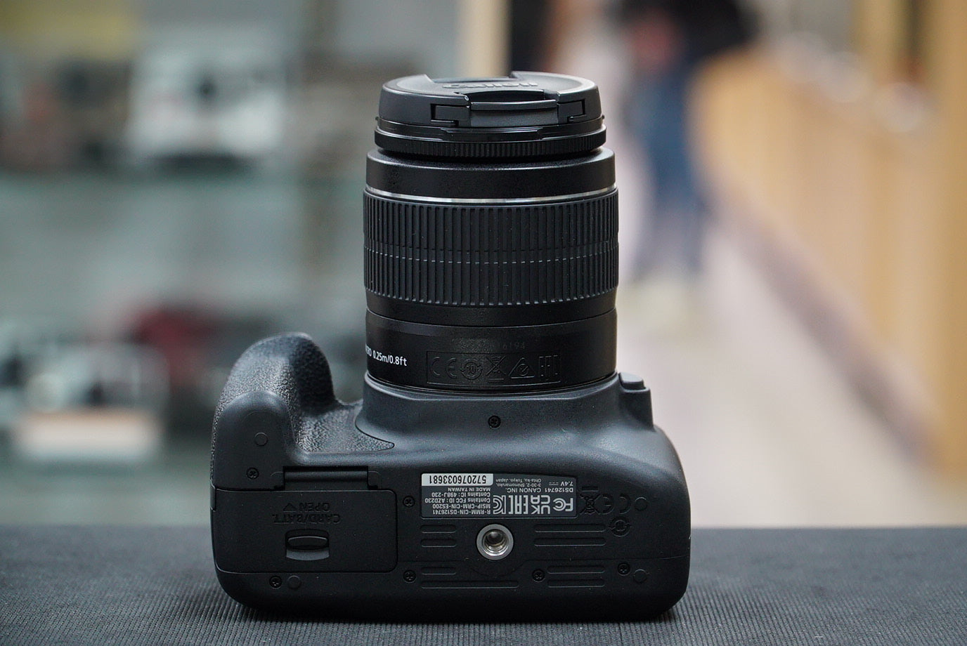 Canon EOSREBELT7/DUALLENS/33681 Rebel T7, EF-S 18-55mm f/4-5.6 IS STM + EF 75-300mm f/4-5.6 III, Used