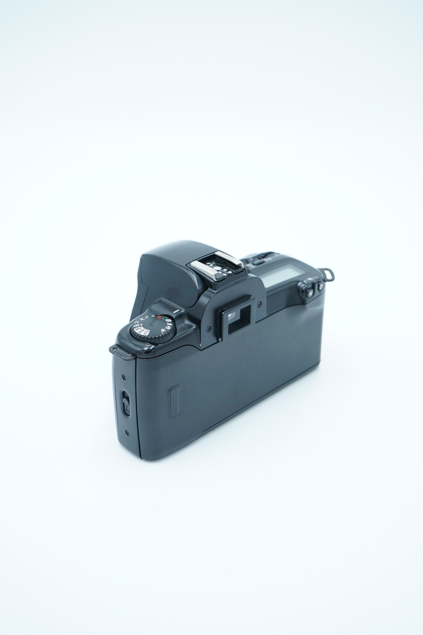 Canon EOS500/08345 EOS 500 35mm Film Camera Body Only, Used