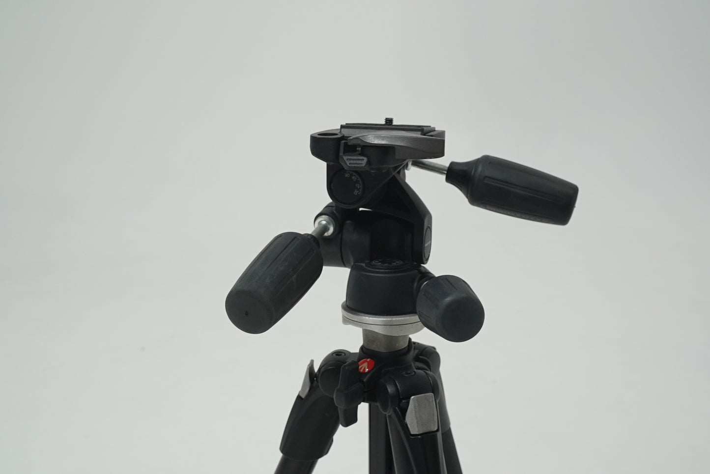 Manfrotto 190XB Aluminum Tripod w/804RC2 3-Way Head, Used