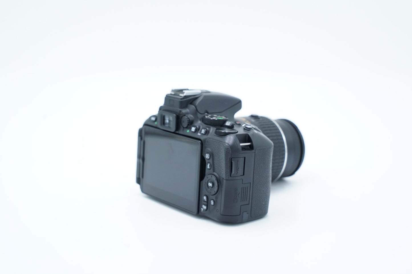 Nikon D5500/1855/89317 D5500 + AF-S 18-55mm f/3.5-5.6G II DX VR, Used