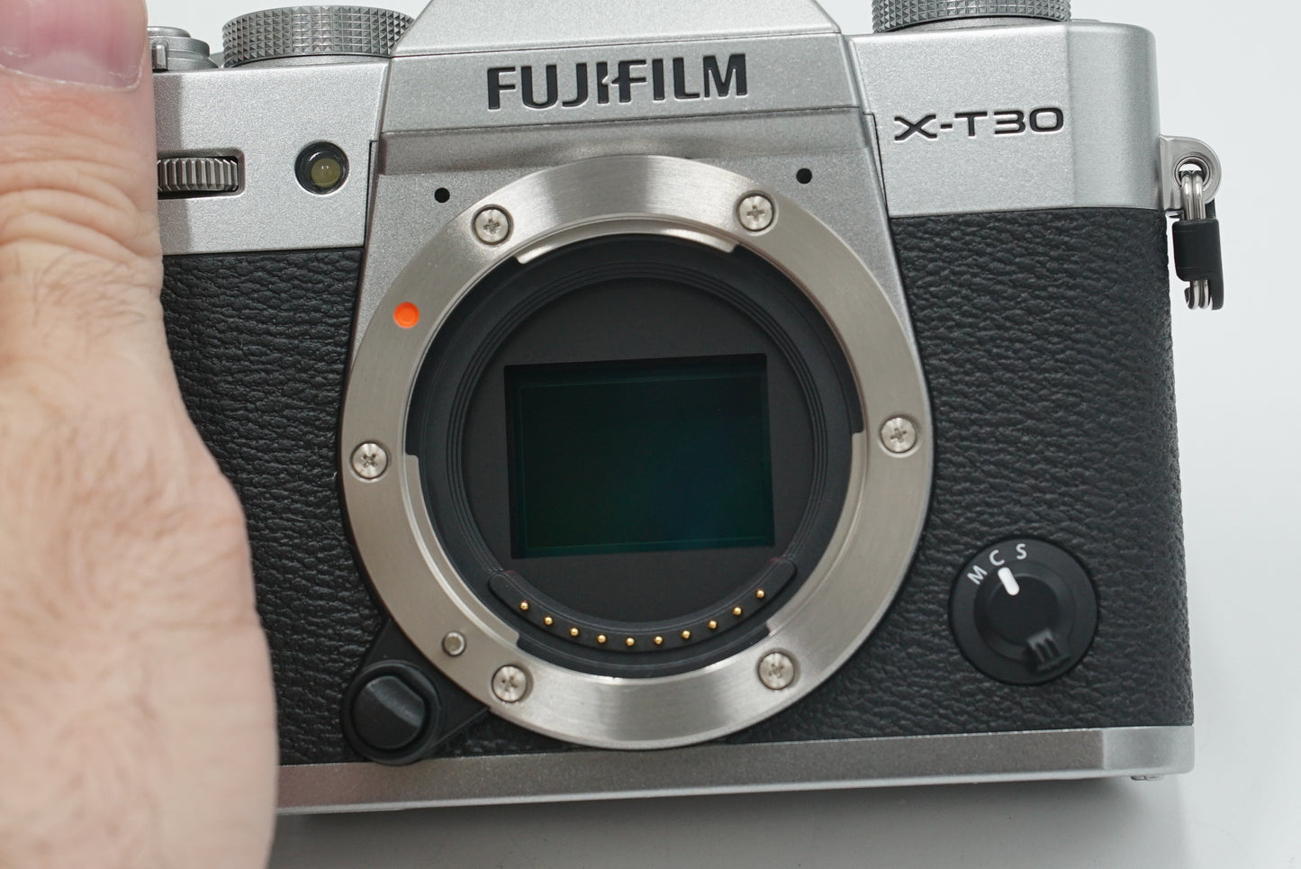 Fujifilm XT30II/1855/S/09052, XT30 II XF 18-55mm f/2.8-4 R Lens Silver, Used