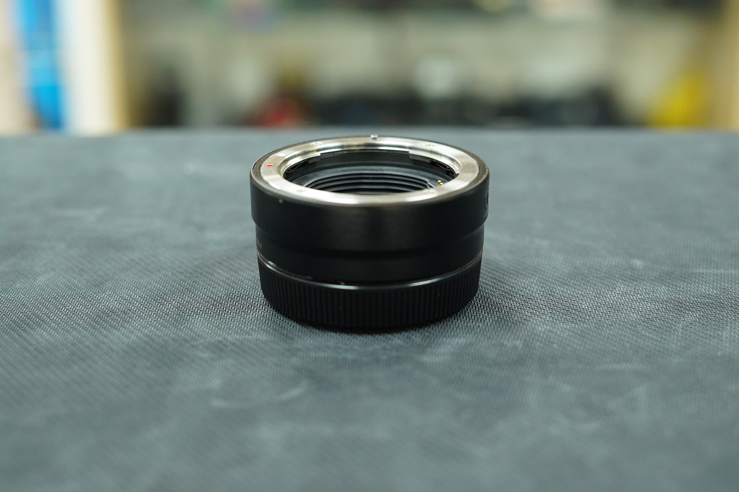 Canon EFEOSR/08733 RF Mount Adapter EF-EOS R, Used