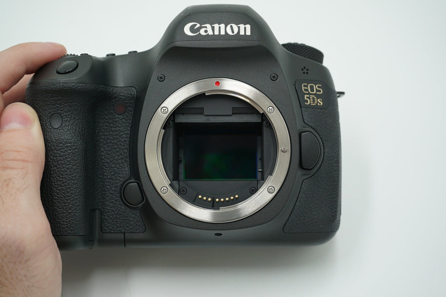 Canon EOS5DSBODY/00708 EOS 5Ds Body Only + Battery Grip BGE11, Used