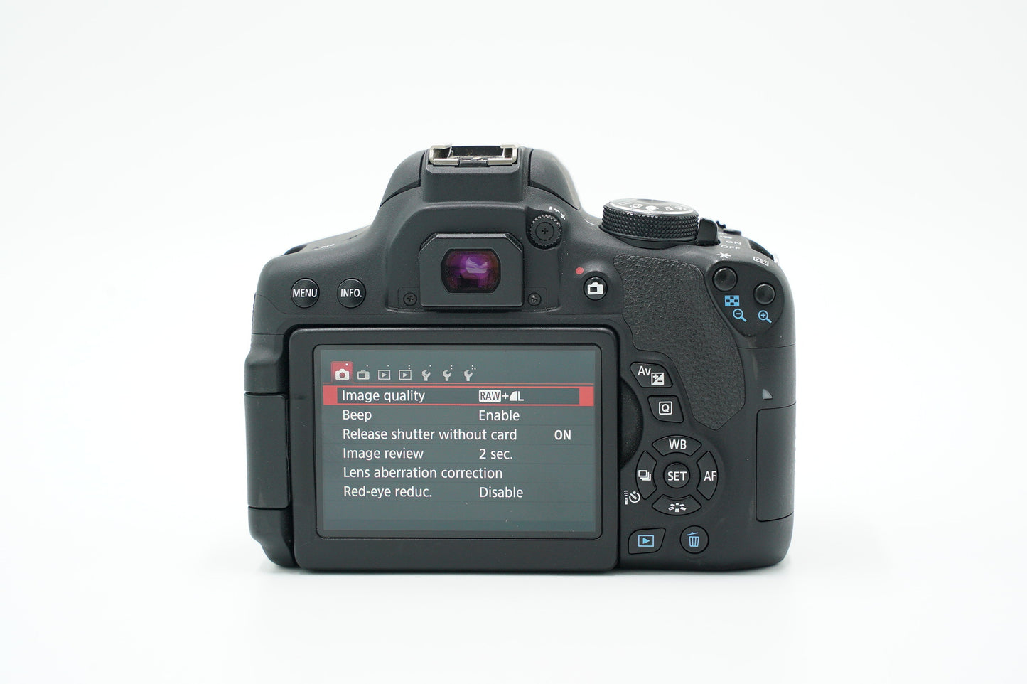 Canon EOSREBELT6iBUNDLE/00563 EOS T6i + EF-S 18-55mm f/3.5-5.6 IS STM + EF-S 55-250mm f/4-5.6 IS STM + Mini Tripod, Used