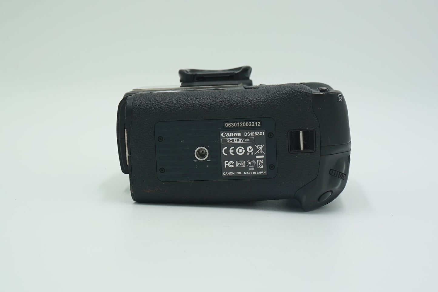 Canon EOS1DX/02212 EOS 1DX Body Only, Used (For Parts)