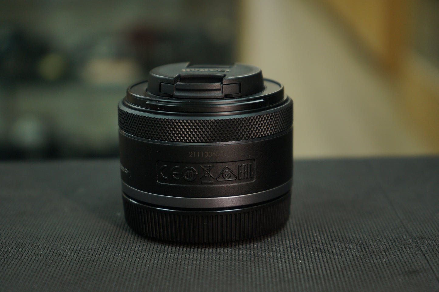 Canon RF50/1.8/06020 RF 50mm f/1.8 STM, Used