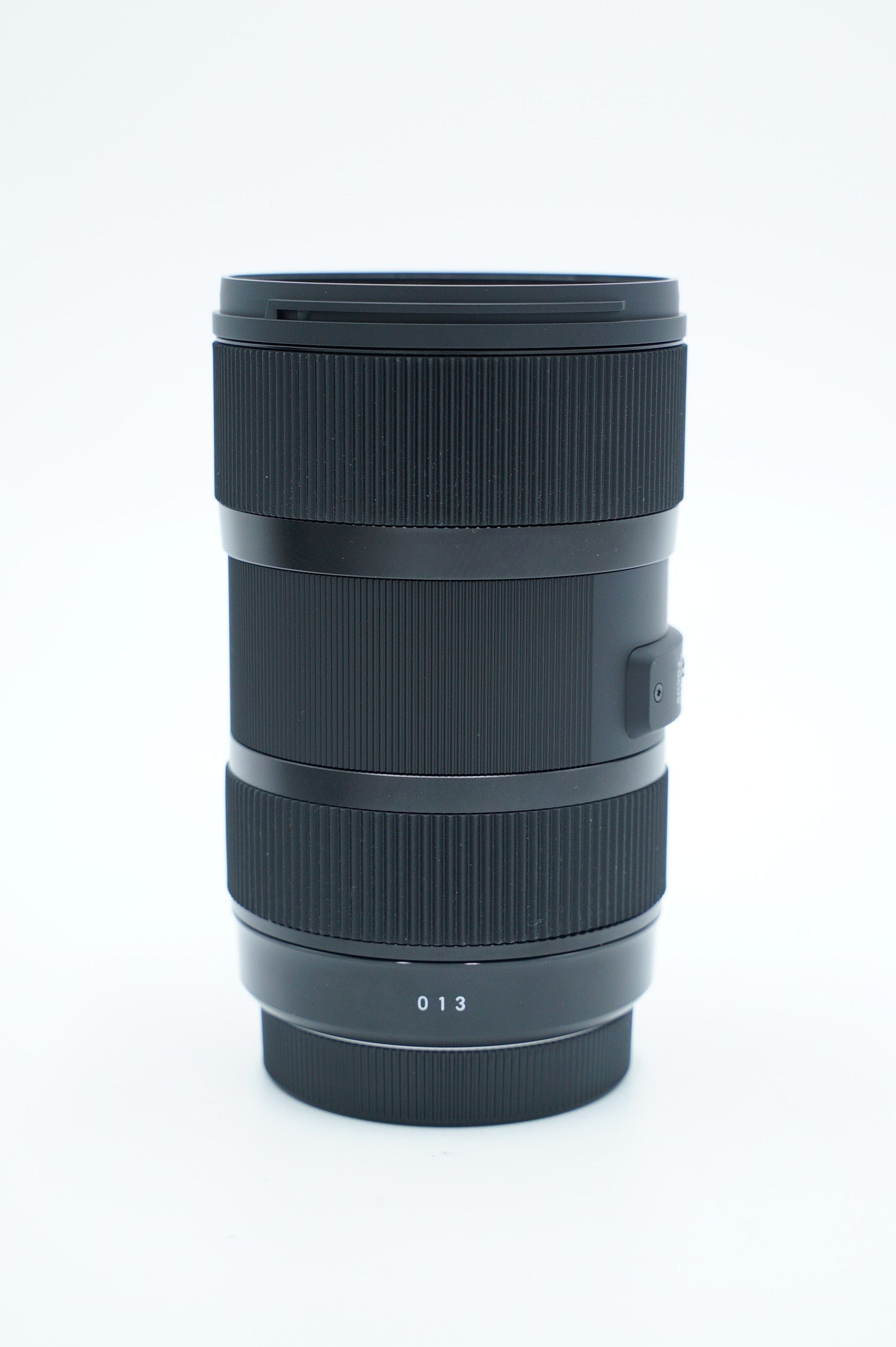 Sigma 1835/1.8C/26315 18-35mm f/1.8 DC HSM ART Lens F/Canon, Used