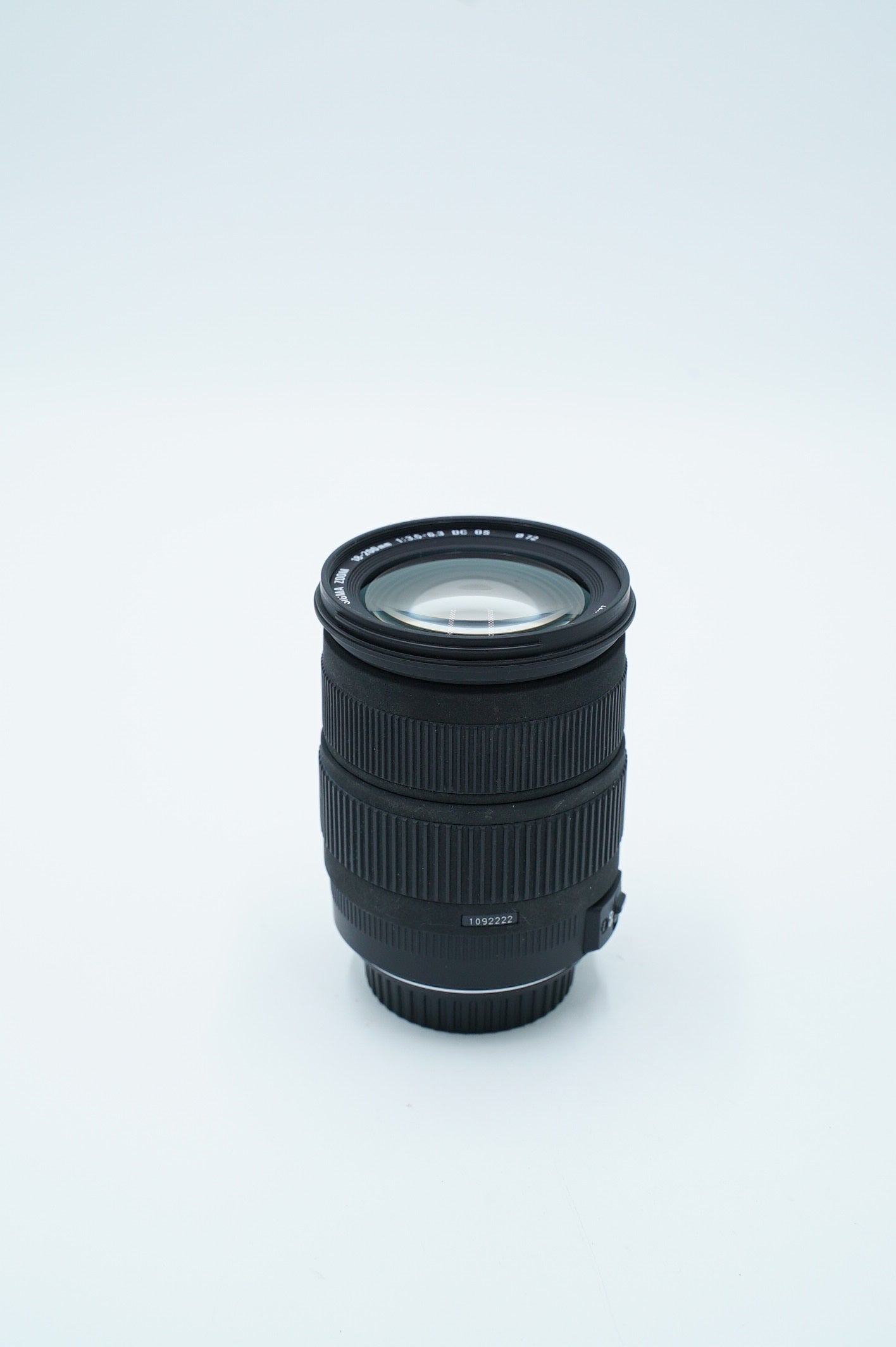 Sigma 18200C/92222 18-200mm f/3.5-6.3 DC Lens F/Canon, Used