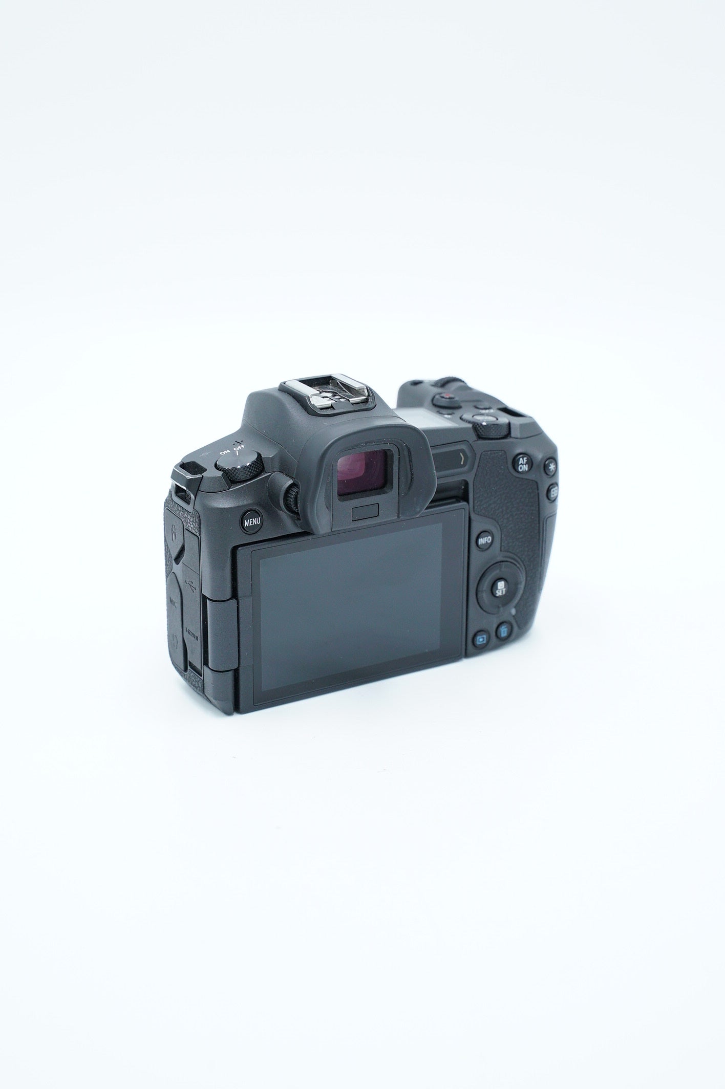 Canon EOSR/01911 EOS R Body Only, Used