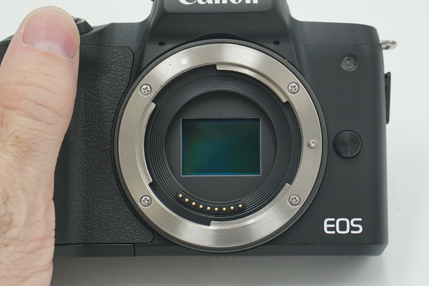 Canon M50/1545/00212 EOS M50 + 15-45mm Lens, Used