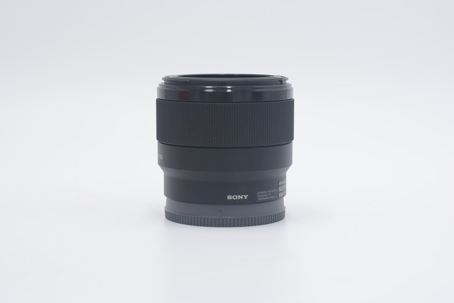 Sony SEL50F18F/2 FE 50mm f/1.8 Lens, Ø49
