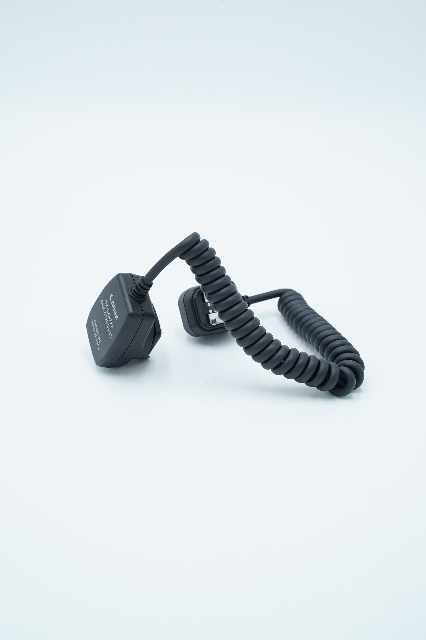 Canon OC-E3 Off-Camera Shoe Cord, Used