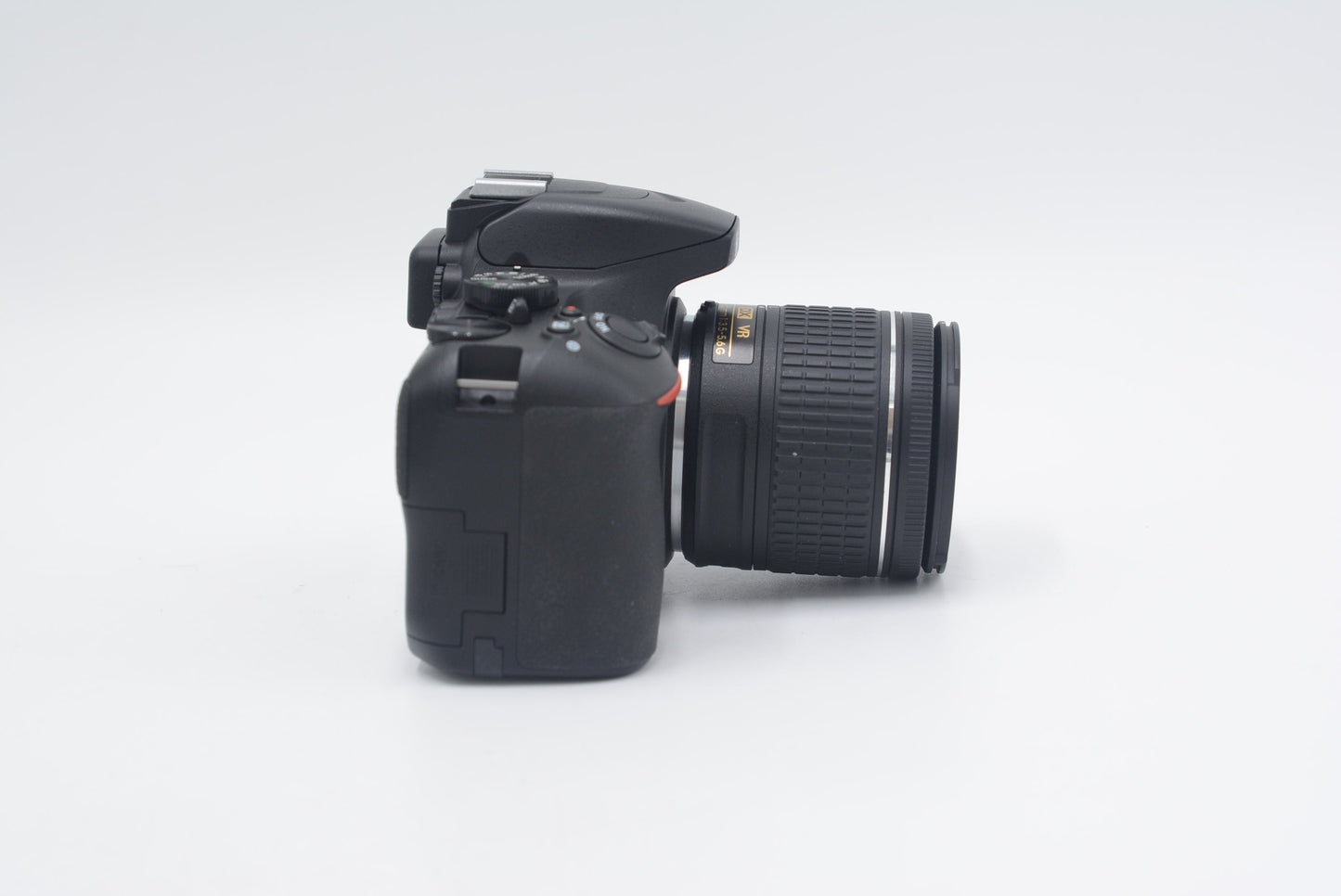 Nikon D3500/1855/87333 D3500 + AF-P 18-55mm f/3.5-5.6G DX VR, Used