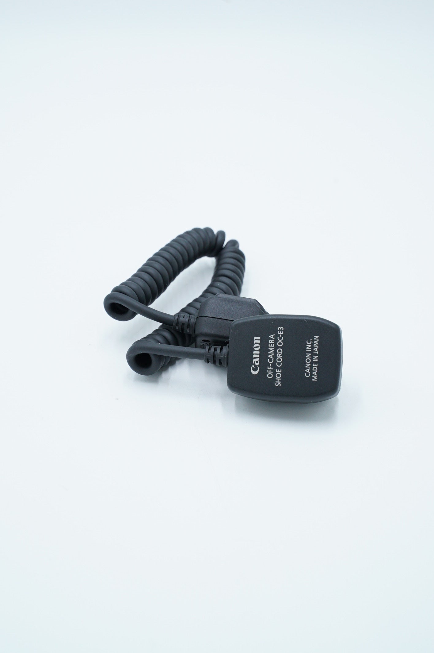 Canon OC-E3 Off-Camera Shoe Cord, Used