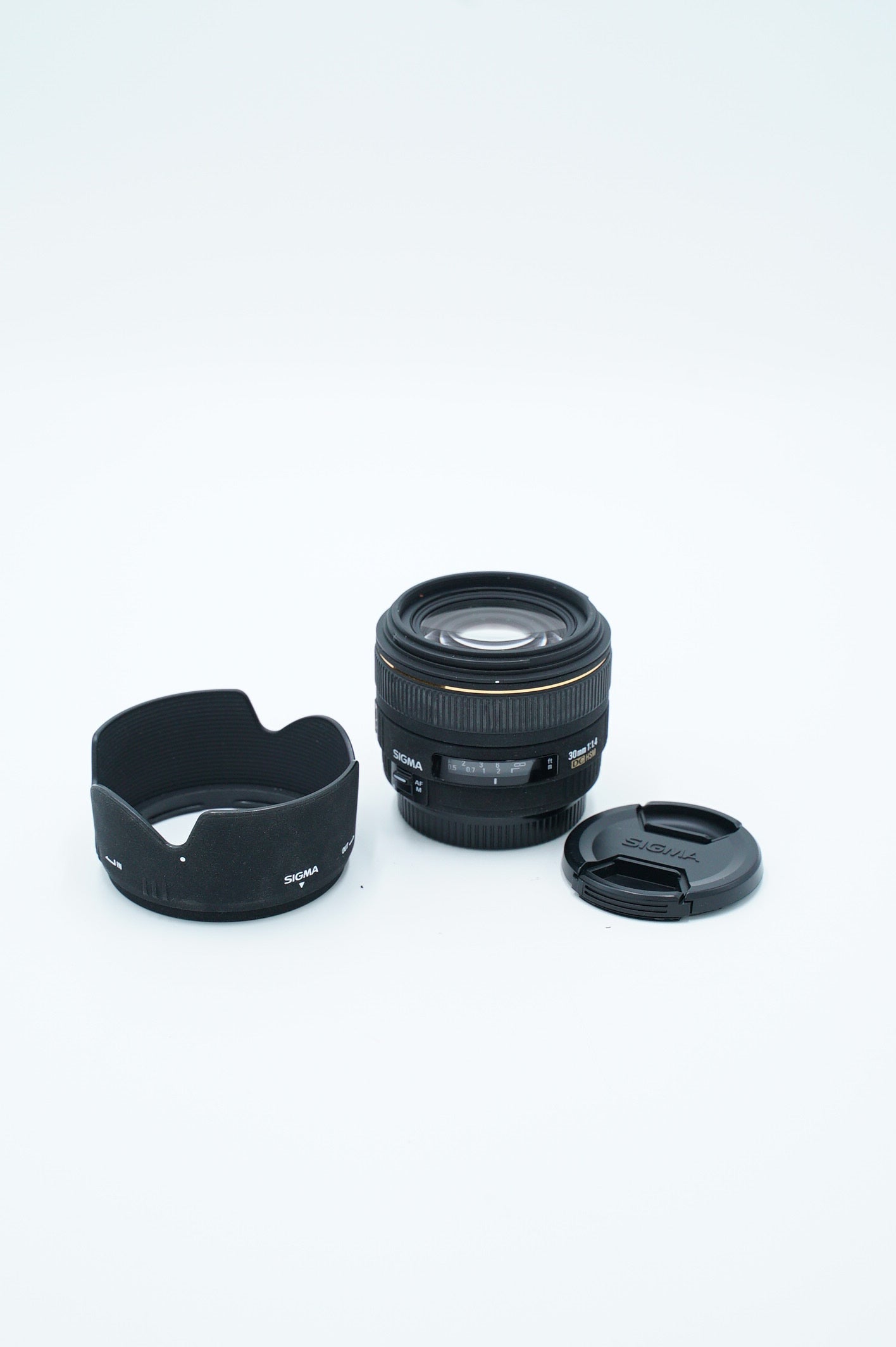 Sigma 30/1.4C/74888 30mm f/1.4 DC HSM EX Lens F/Canon, Used