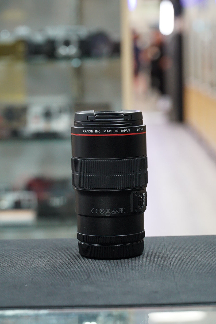 Canon EF10028LMIS/00330 EF 100mm f/2.8L Macro IS USM, Used