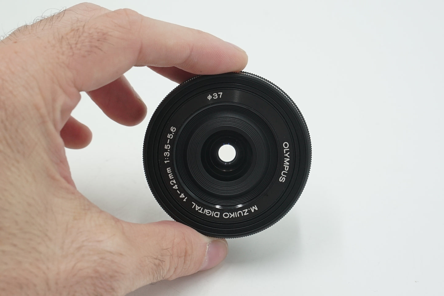Olympus EPL7/1442/07305 Pen Lite E-PL7 + 14-42mm Lens, Used