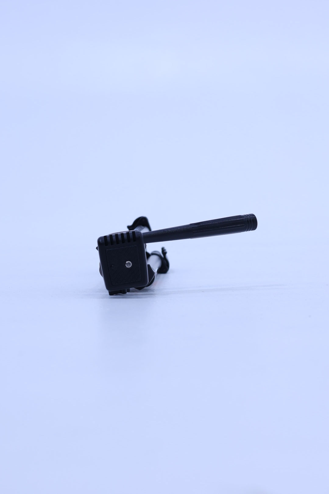 Kalimar Tripod, Used