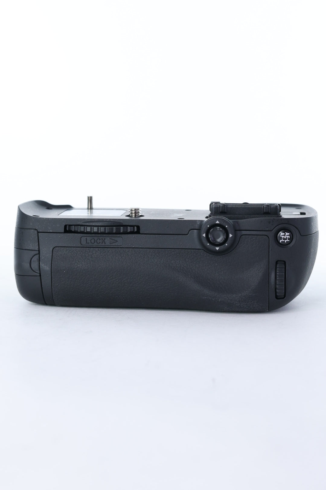 Nikon D610/39098 D610 Body Only + Battery Grip, Used