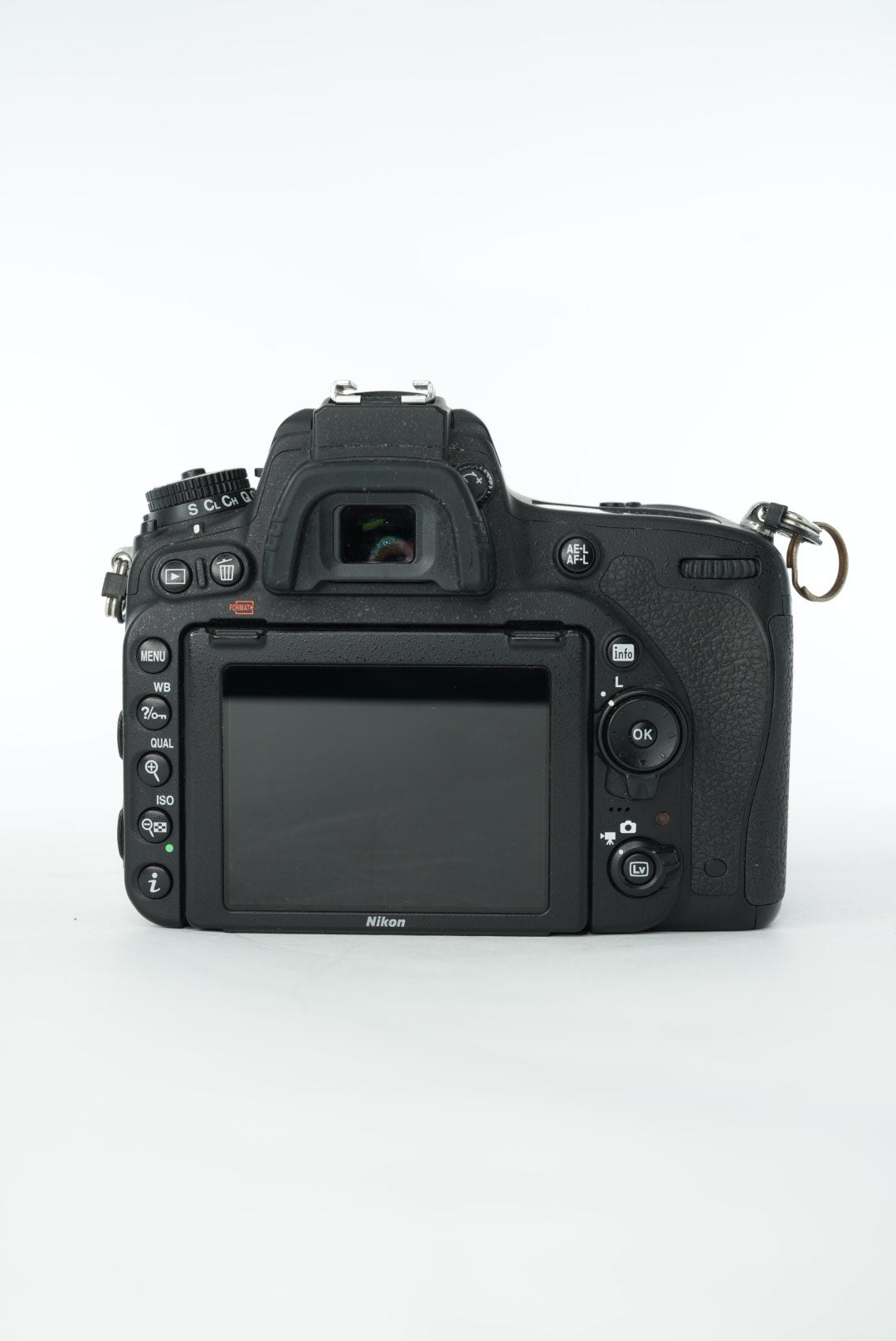 Nikon D750/BODY/35661 D750, Body Only + MBD16 Battery Grip, Used