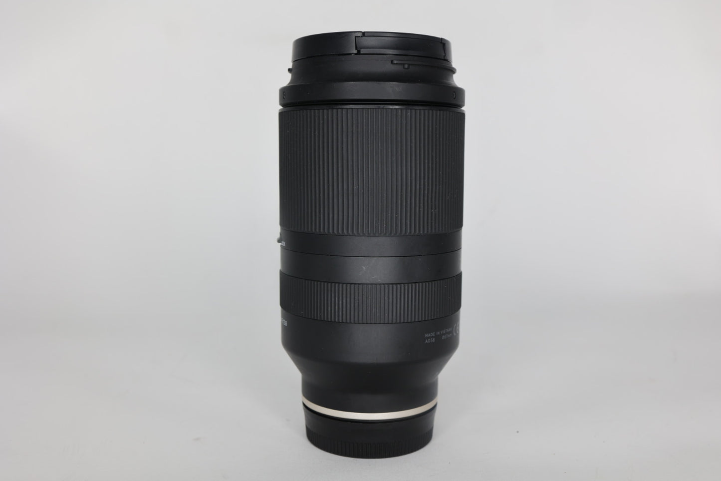 Tamron 70180S/22536 70-180mm f/2.8 Di III VXD F/Sony, Used