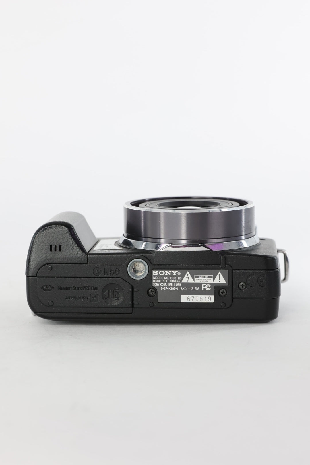 Sony DSC-H3 Cybershot Digital Camera, Used